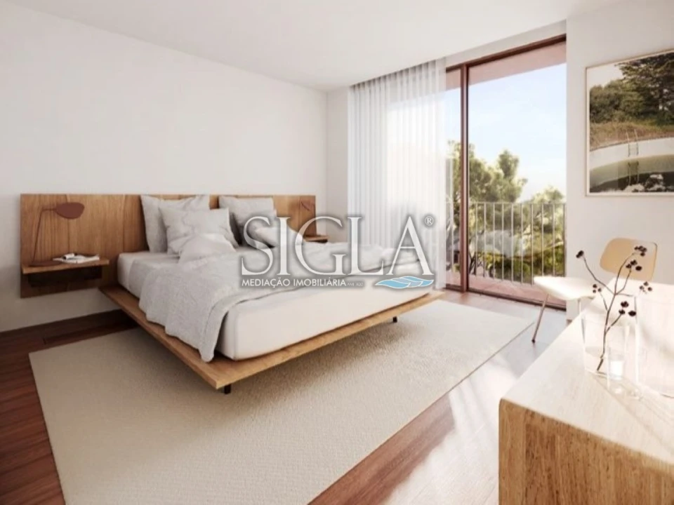 Moradia T4 para Venda em Madalena Foto 8