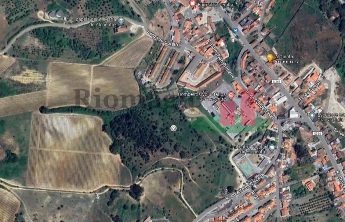 Terreno para Venda em Alcoentre Foto 3