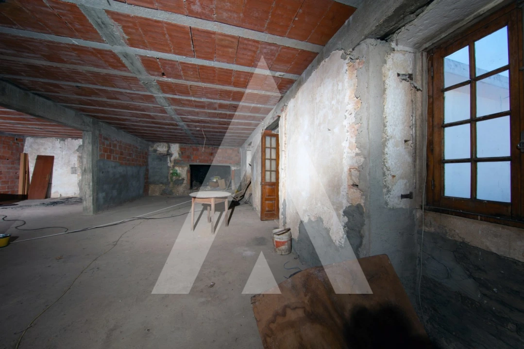 Moradia T3 para Venda em Ega Foto 19