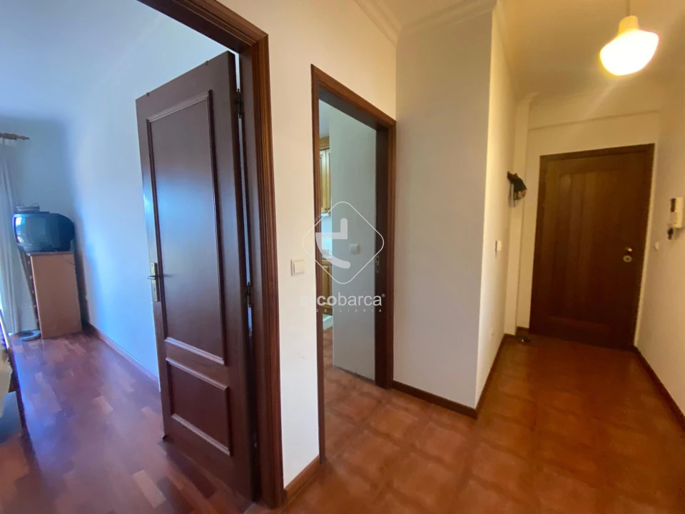 Apartamento T2 para Venda em Paço Foto 7