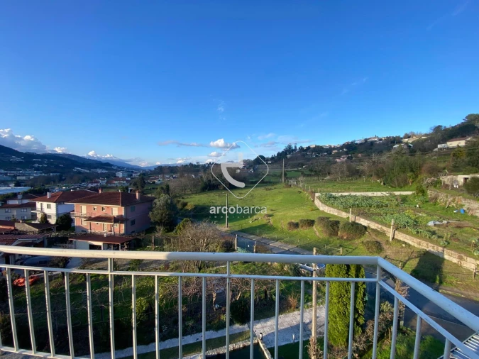 Apartamento T2 para Venda em Paço Foto 1