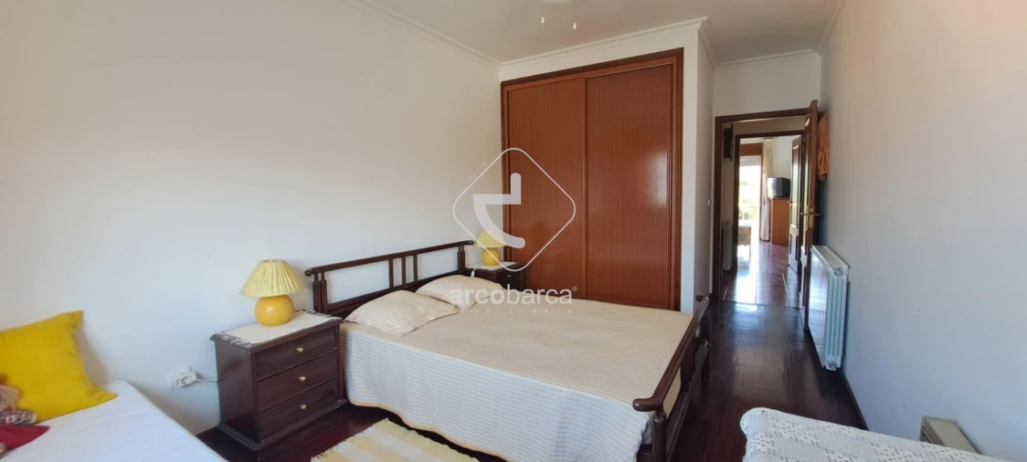 Apartamento T2 para Venda em Paço Foto 13