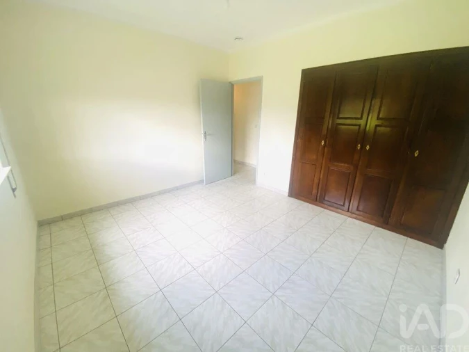 Moradia T5 para Venda em Campos e Vila Meã Foto 18