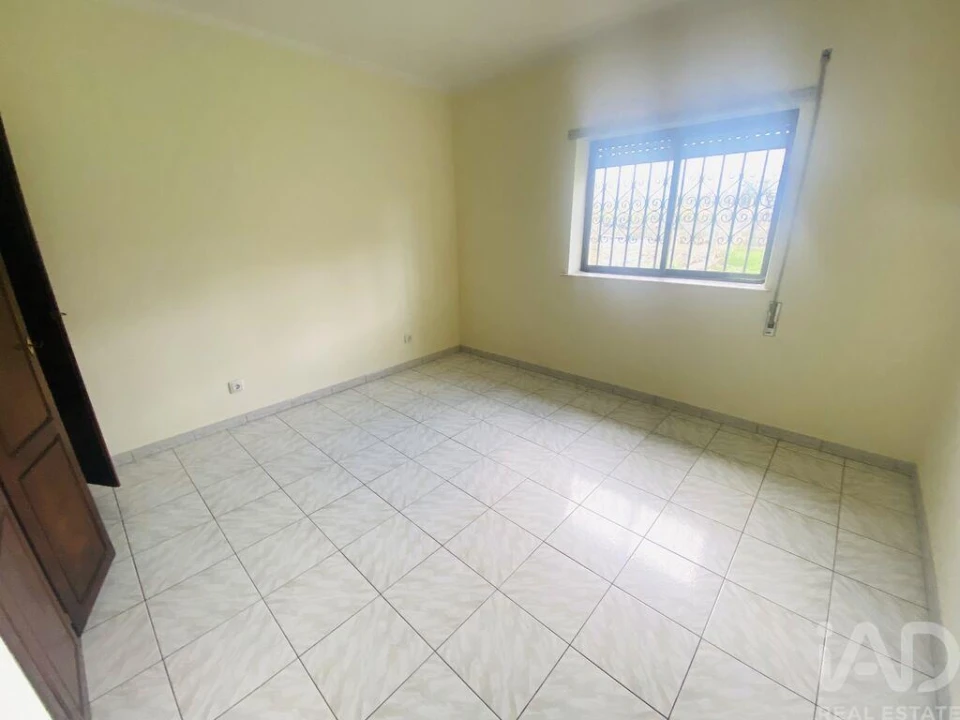 Moradia T5 para Venda em Campos e Vila Meã Foto 17