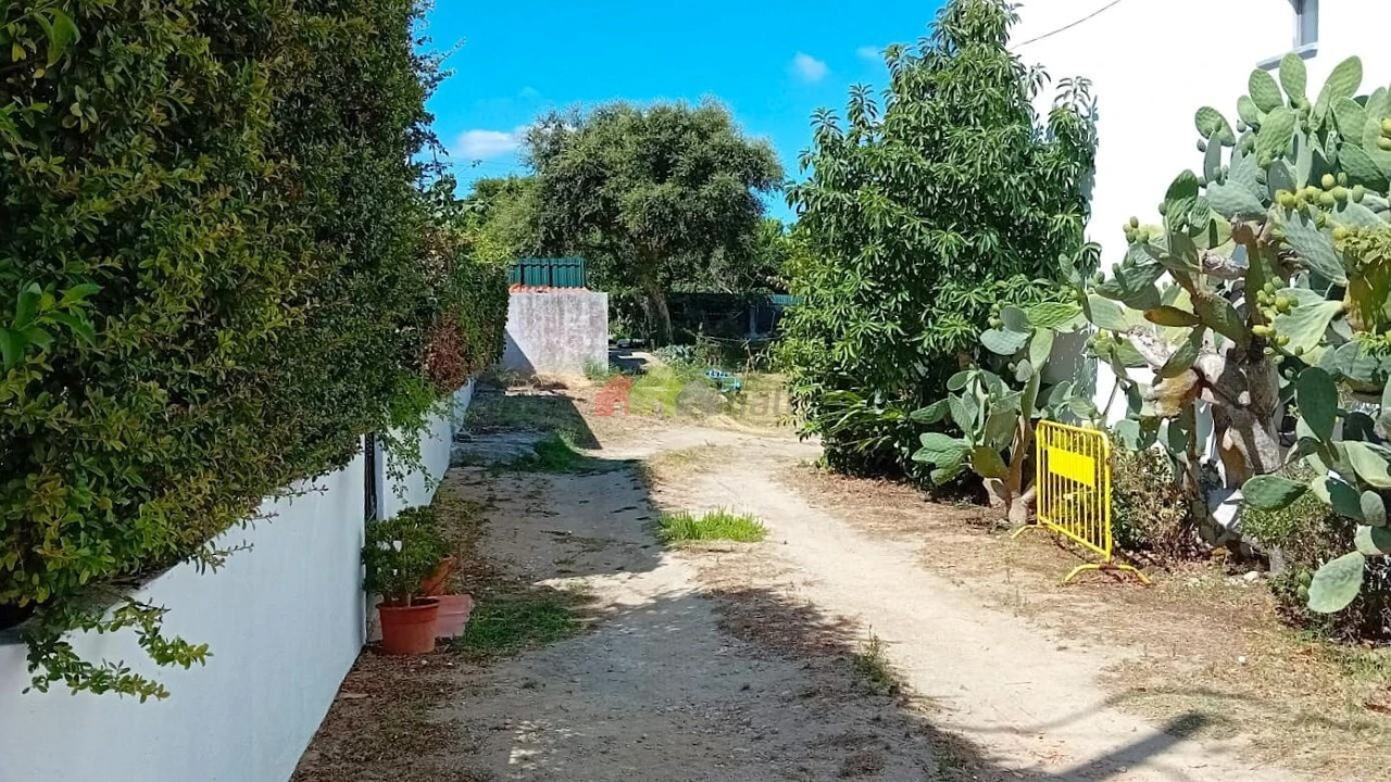 Terreno para Venda em Palmela Foto 9