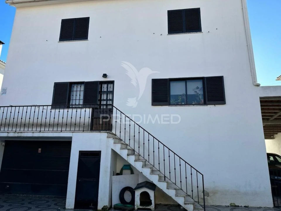 Moradia T5 para Venda em Romeira e Várzea Foto 8