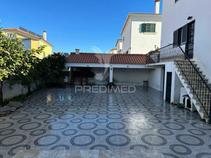 Moradia T5 para Venda em Romeira e Várzea Foto 9