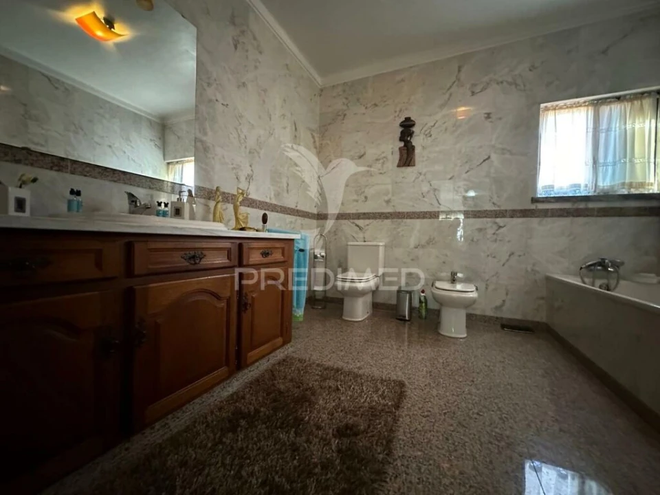 Moradia T5 para Venda em Romeira e Várzea Foto 18