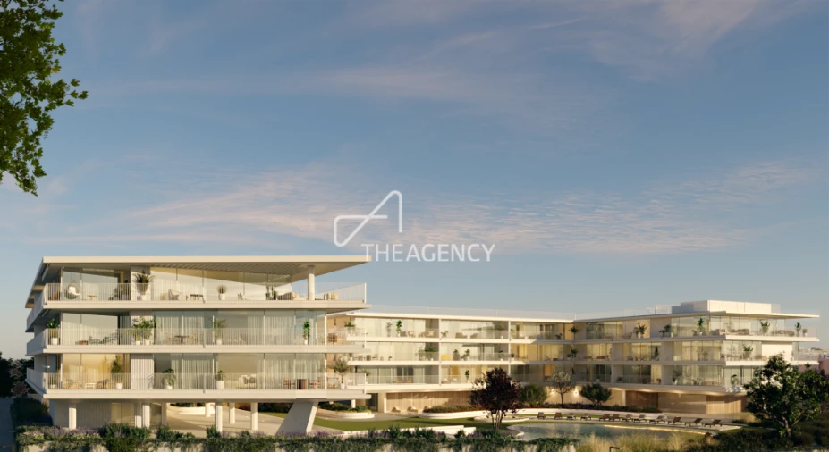 Apartamento T4 para Venda em Quarteira Foto 3