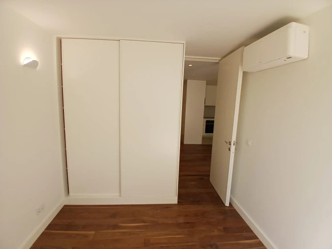 Apartamento T1 para Venda em Cedofeita, Santo Ildefonso, Sé, Miragaia, São Nicolau e Vitória Foto 8