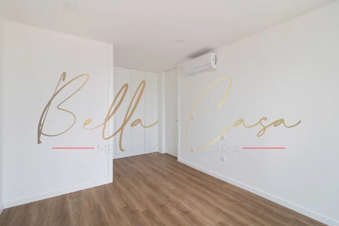 Apartamento T3 para Venda em Gafanha da Encarnação Foto 14