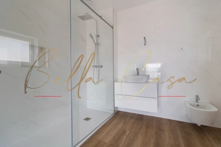 Apartamento T3 para Venda em Gafanha da Encarnação Foto 18