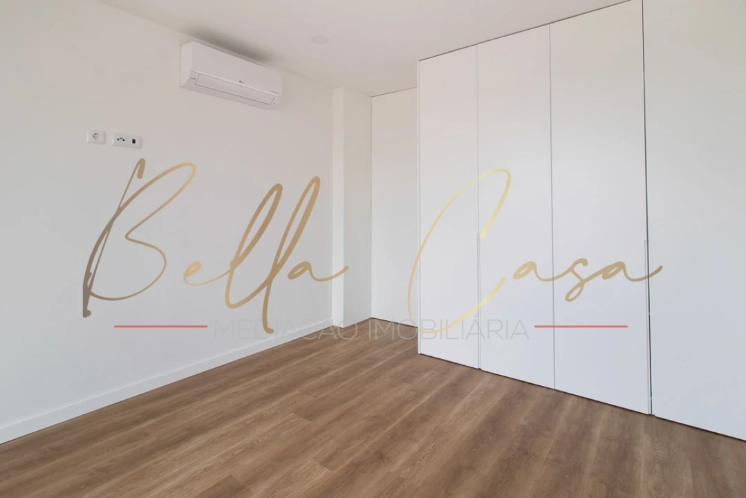 Apartamento T3 para Venda em Gafanha da Encarnação Foto 12