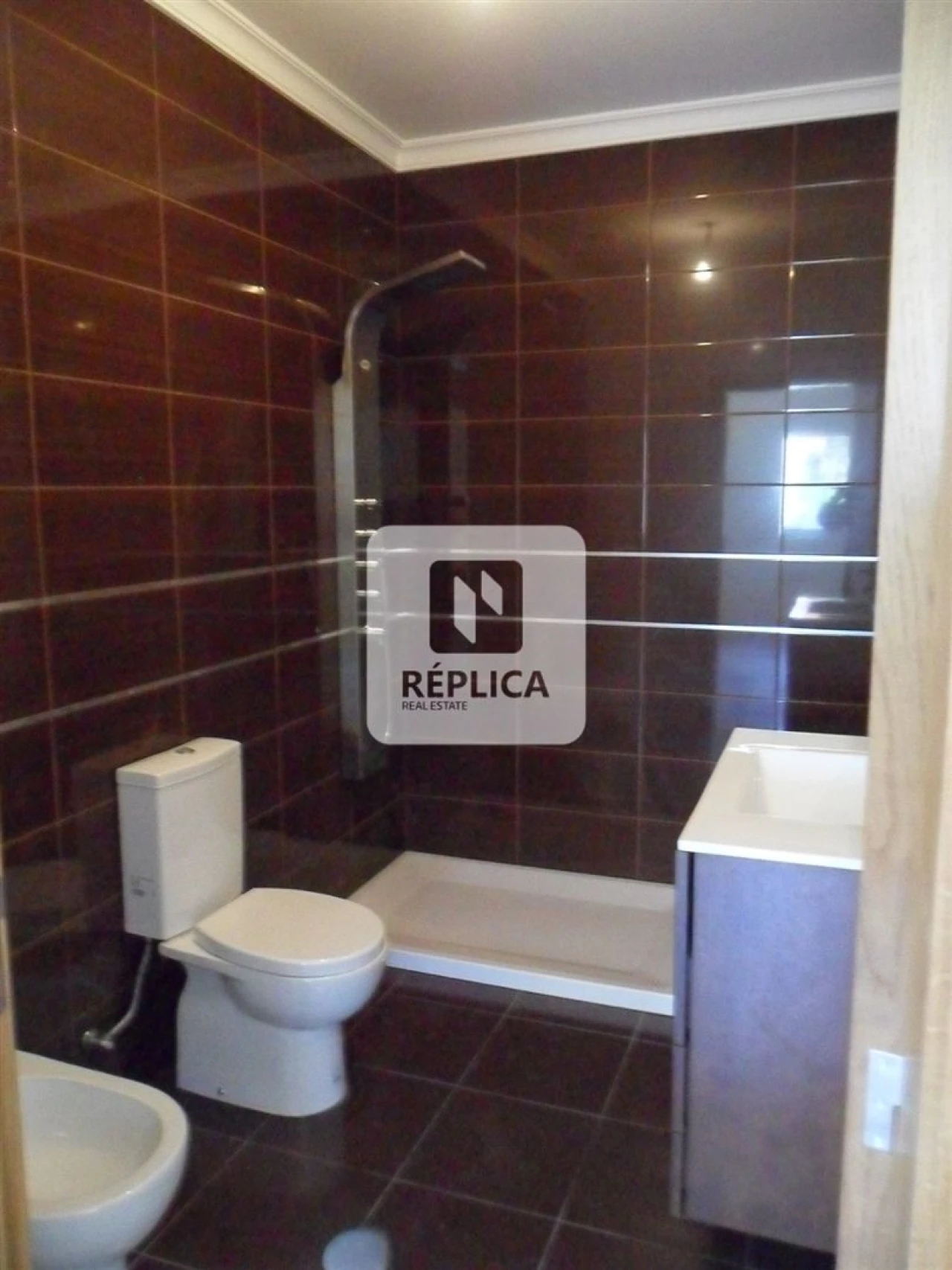 Moradia T3 para Venda em Duas Igrejas Foto 16