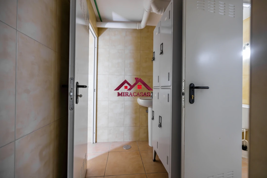 Negócio para Venda em Tocha Foto 21