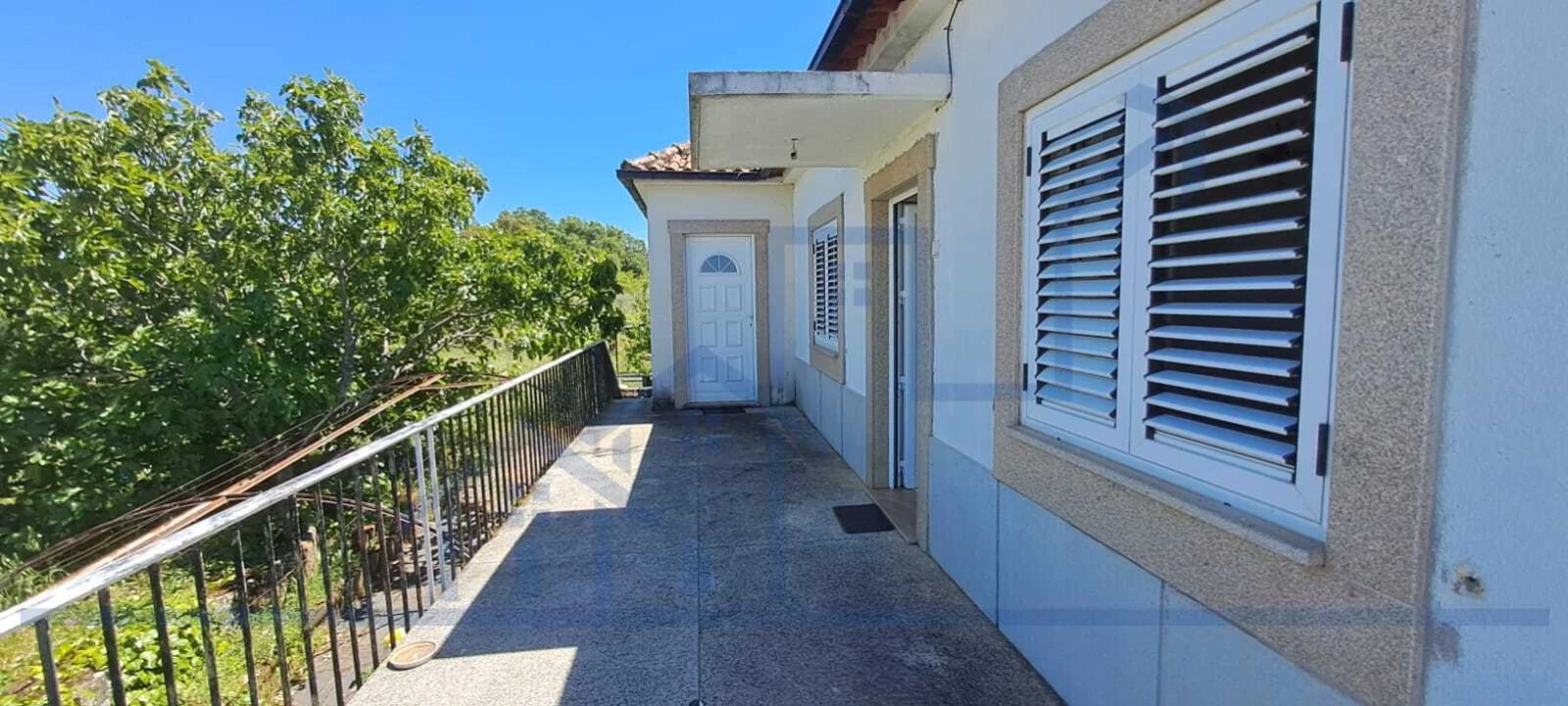 Moradia T3 para Venda em Carviçais Foto 2