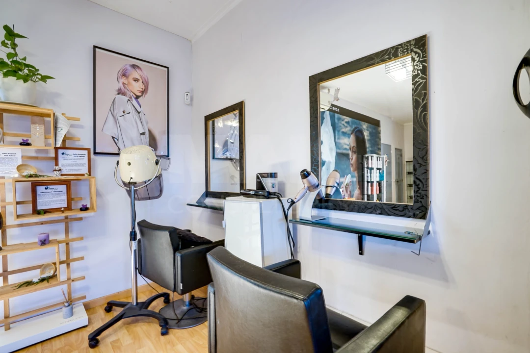 Loja para Venda em Falagueira-Venda Nova Foto 11