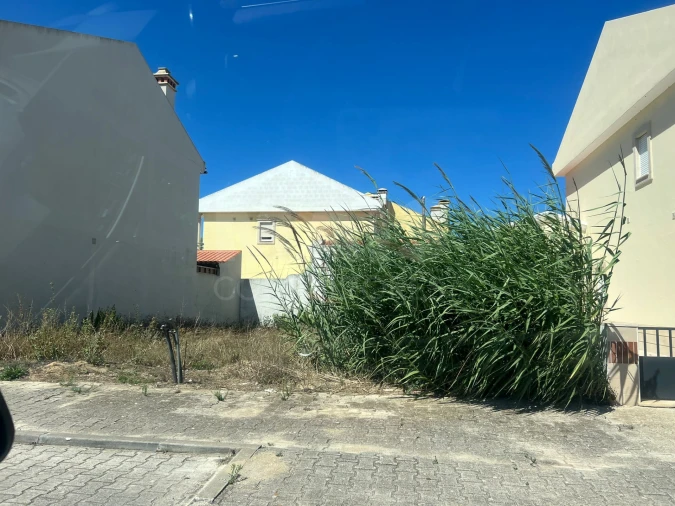 Terreno para Venda em Atouguia da Baleia Foto 4