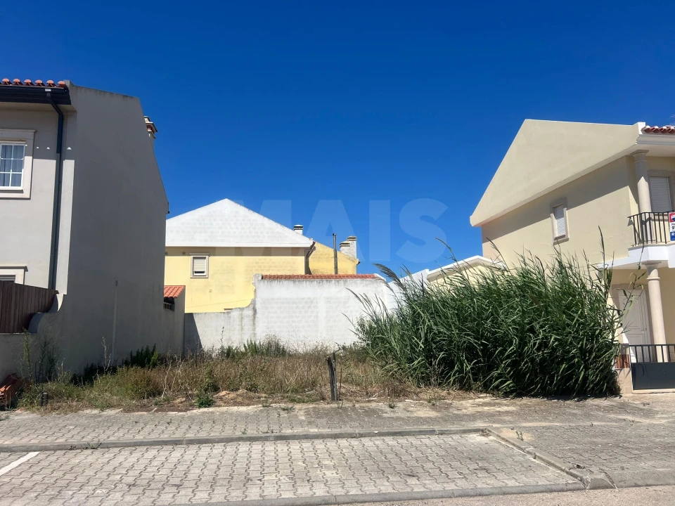 Terreno para Venda em Atouguia da Baleia Foto 1