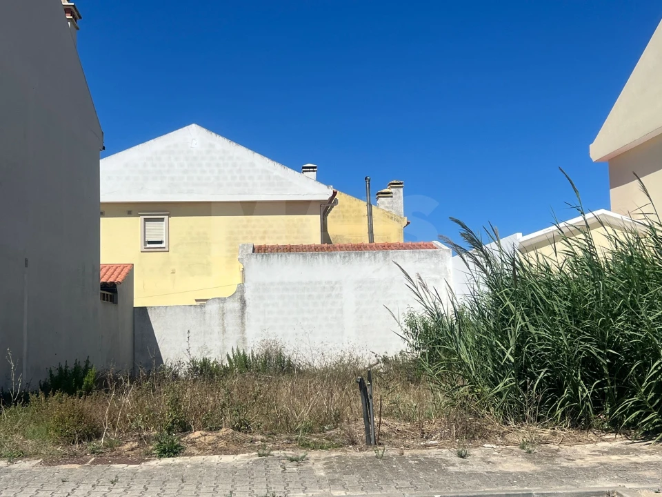 Terreno para Venda em Atouguia da Baleia Foto 2