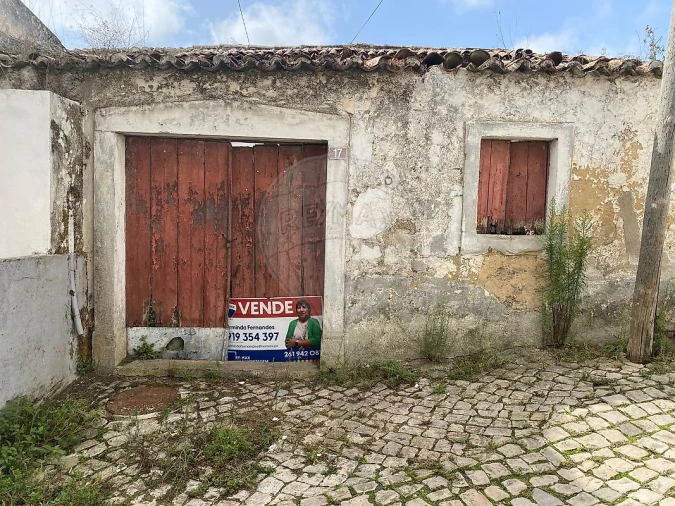 Armazém para Venda em Sobral de Monte Agraço Foto 2