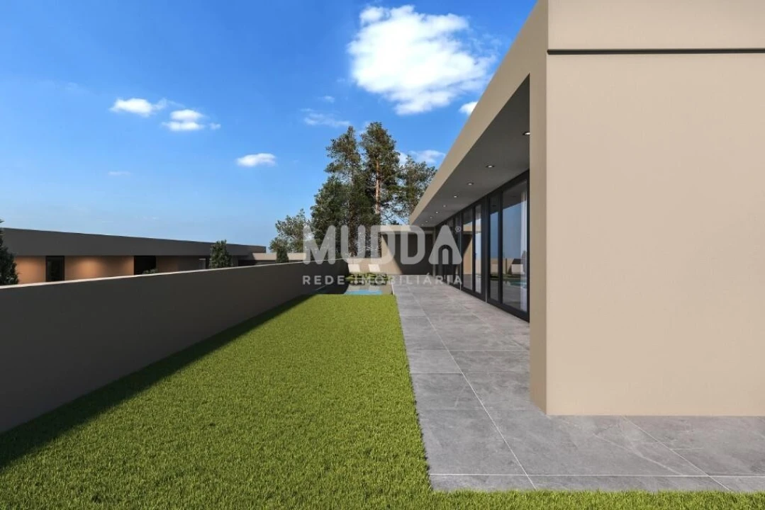 Moradia T3 para Venda em Escapães Foto 23