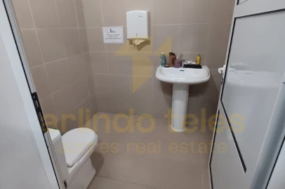 Loja para Venda em Velas (São Jorge)