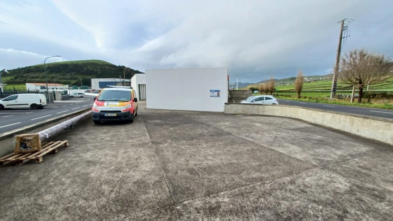 Loja para Venda em Velas (São Jorge) Foto 8