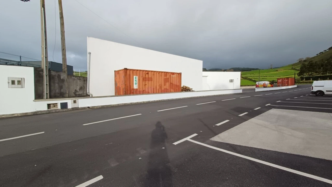 Loja para Venda em Velas (São Jorge) Foto 13
