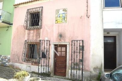 Moradia T2 para Venda em Atouguia da Baleia