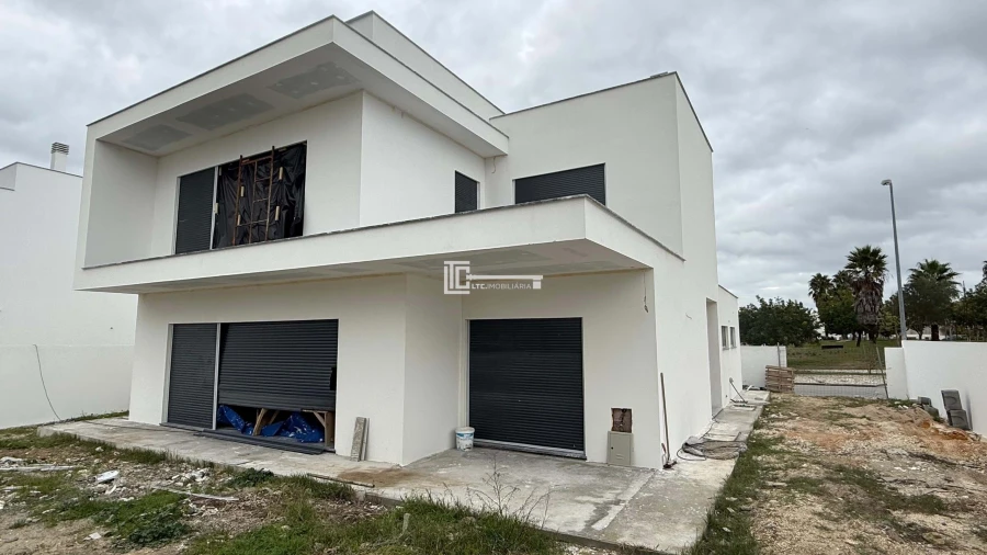 Moradia T4 para Venda em Salvaterra de Magos e Foros de Salvaterra Foto 14