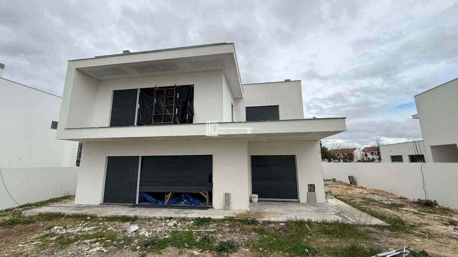 Moradia T4 para Venda em Salvaterra de Magos e Foros de Salvaterra Foto 15