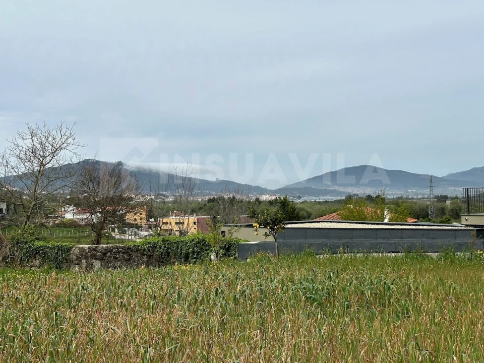 Moradia T3 para Venda em Venade e Azevedo Foto 24