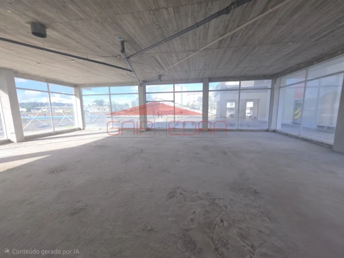 Loja para Venda em Azambuja Foto 8