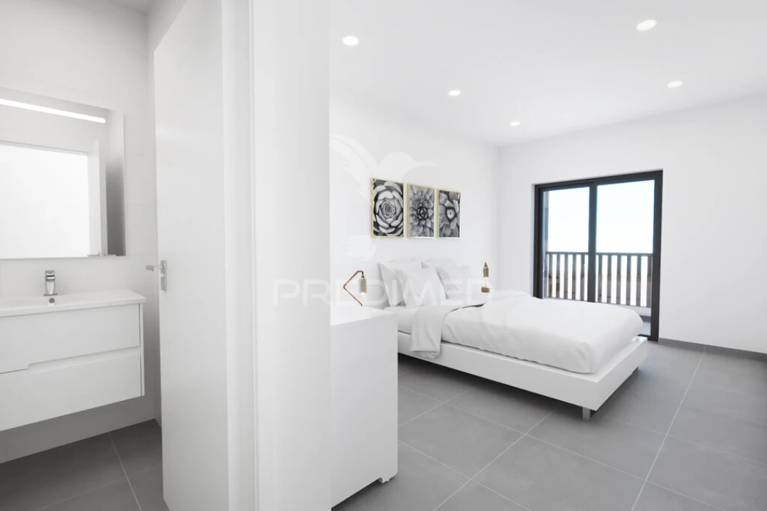 Apartamento T3 para Venda em Mexilhoeira Grande Foto 8