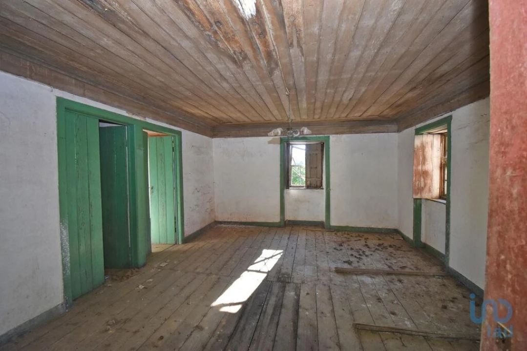 Moradia T3 para Venda em Semide e Rio Vide Foto 13