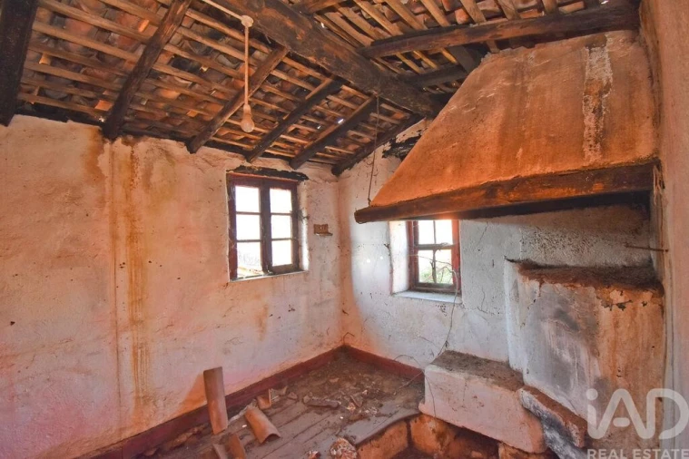 Moradia T3 para Venda em Semide e Rio Vide Foto 17