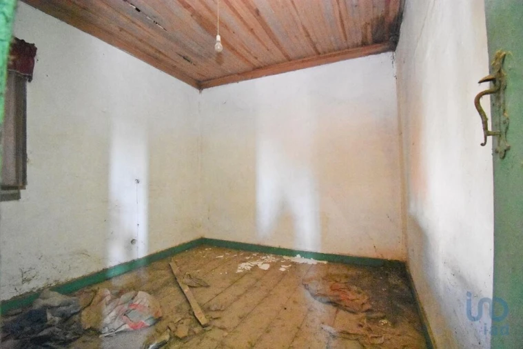 Moradia T3 para Venda em Semide e Rio Vide Foto 14