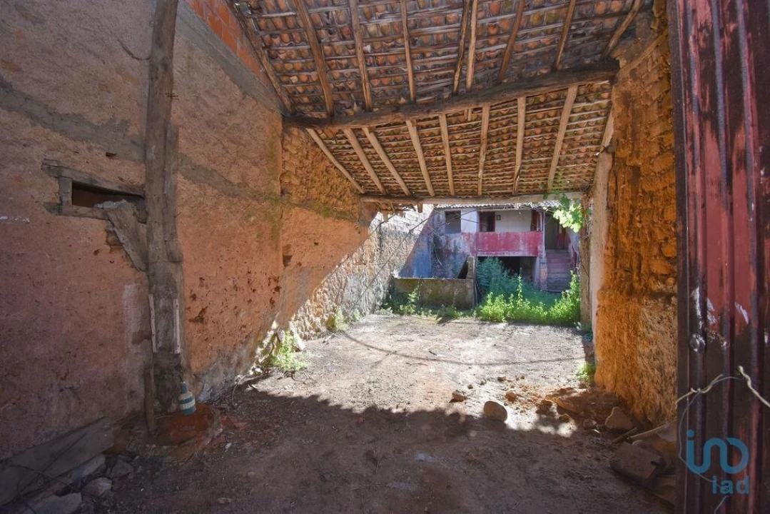 Moradia T3 para Venda em Semide e Rio Vide Foto 7