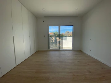 Moradia T3 para Venda em Fernao Ferro