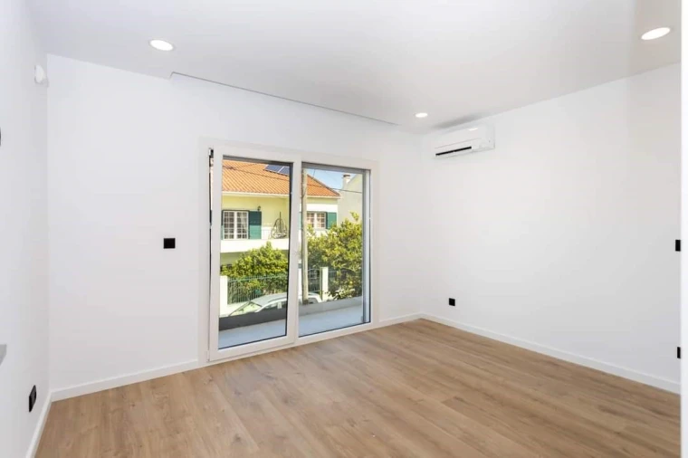 Apartamento T2 para Venda em Amora Foto 15
