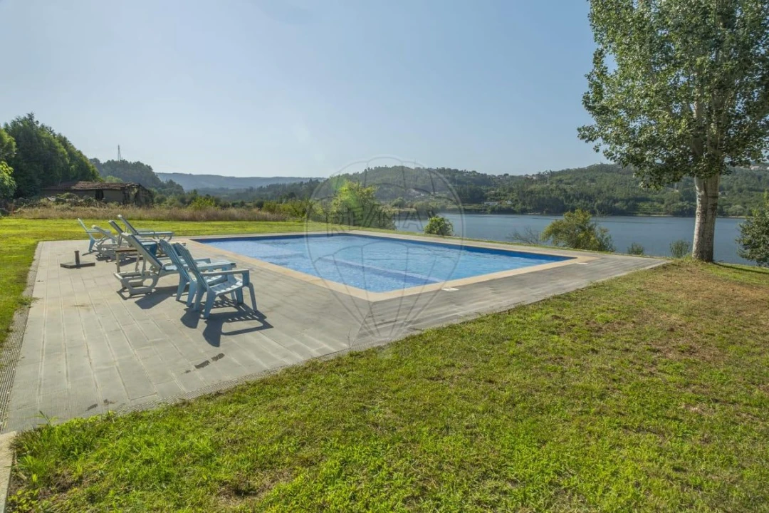 Moradia T4 para Venda em Alpendorada, Várzea e Torrão Foto 21