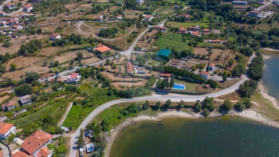 Moradia T4 para Venda em Alpendorada, Várzea e Torrão Foto 23