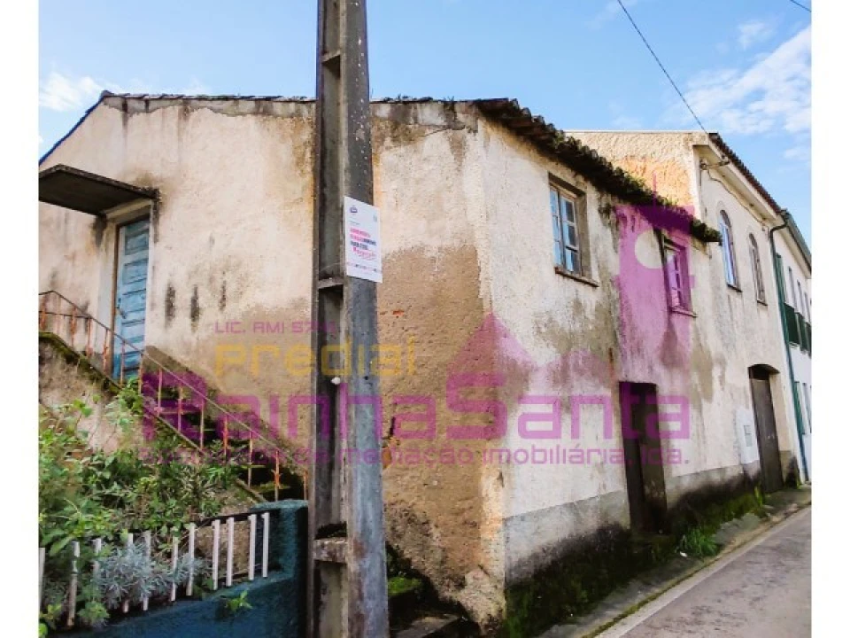 Moradia T2 para Venda em Semide e Rio Vide Foto 1