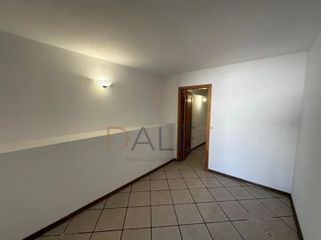 Moradia T5 para Venda em Sesimbra (Castelo)