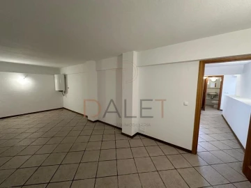 Moradia T5 para Venda em Sesimbra (Castelo)