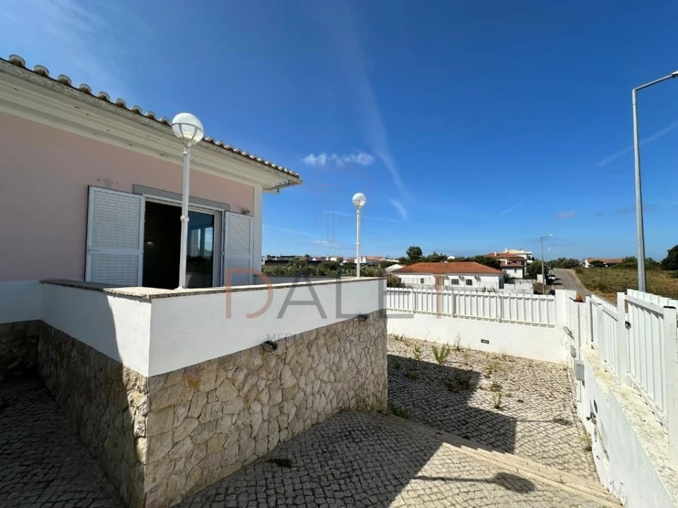 Moradia T5 para Venda em Sesimbra (Castelo) Foto 21