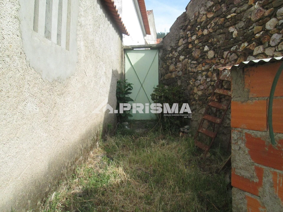 Moradia T2 para Venda em Monfortinho e Salvaterra do Extremo Foto 33