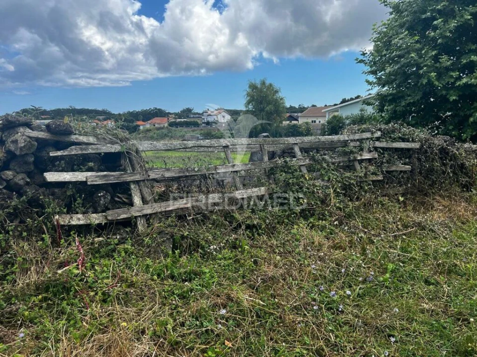 Terreno para Venda em Fonte do Bastardo Foto 18