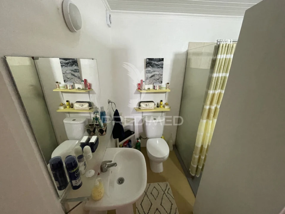 Moradia T3 para Venda em Santo Antonio Foto 8